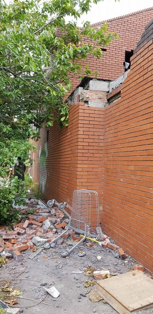 Emergency demolition services
