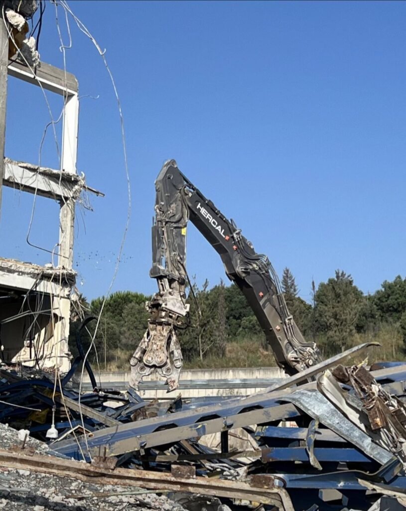 High rise demolition contractors